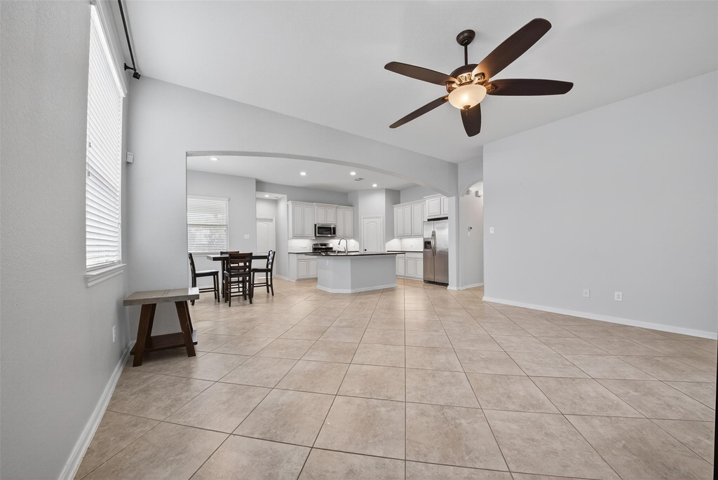 8922 Pinenut Drive - Photo 10
