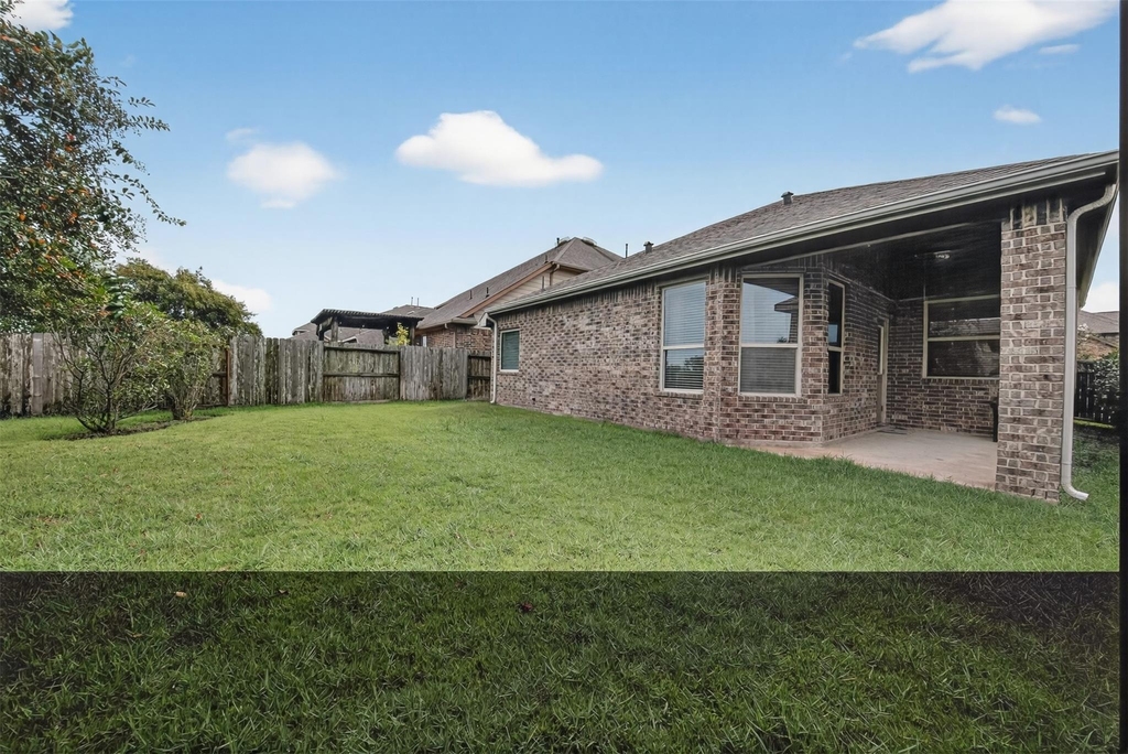 8922 Pinenut Drive - Photo 40