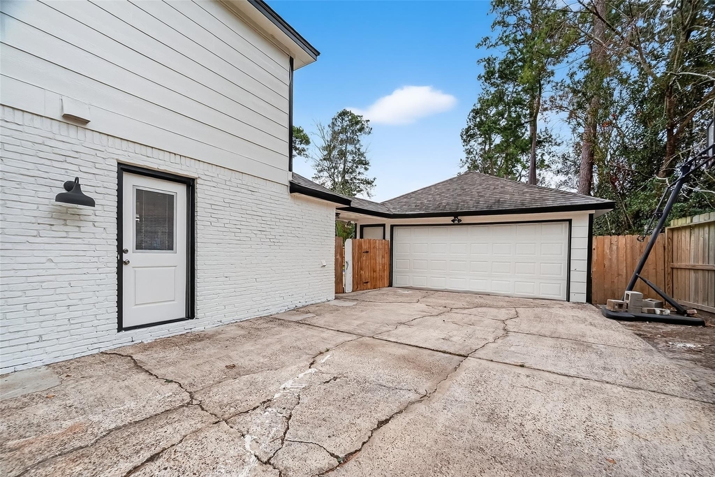 2402 Oak Shores Drive - Photo 39