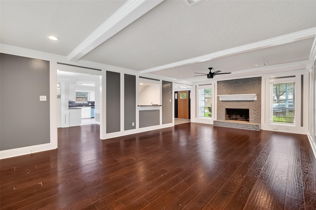 2402 Oak Shores Drive - Photo 4