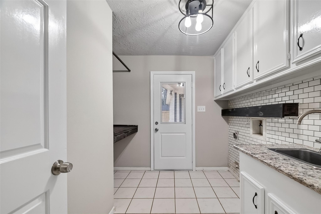 2402 Oak Shores Drive - Photo 16