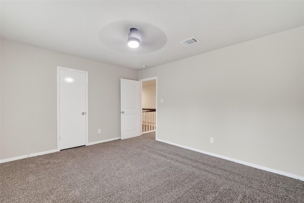 2402 Oak Shores Drive - Photo 38