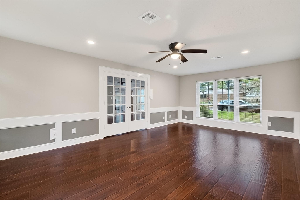 2402 Oak Shores Drive - Photo 6