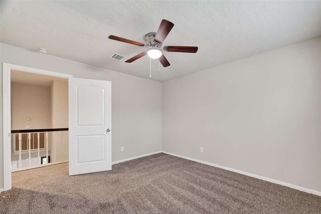 2402 Oak Shores Drive - Photo 29