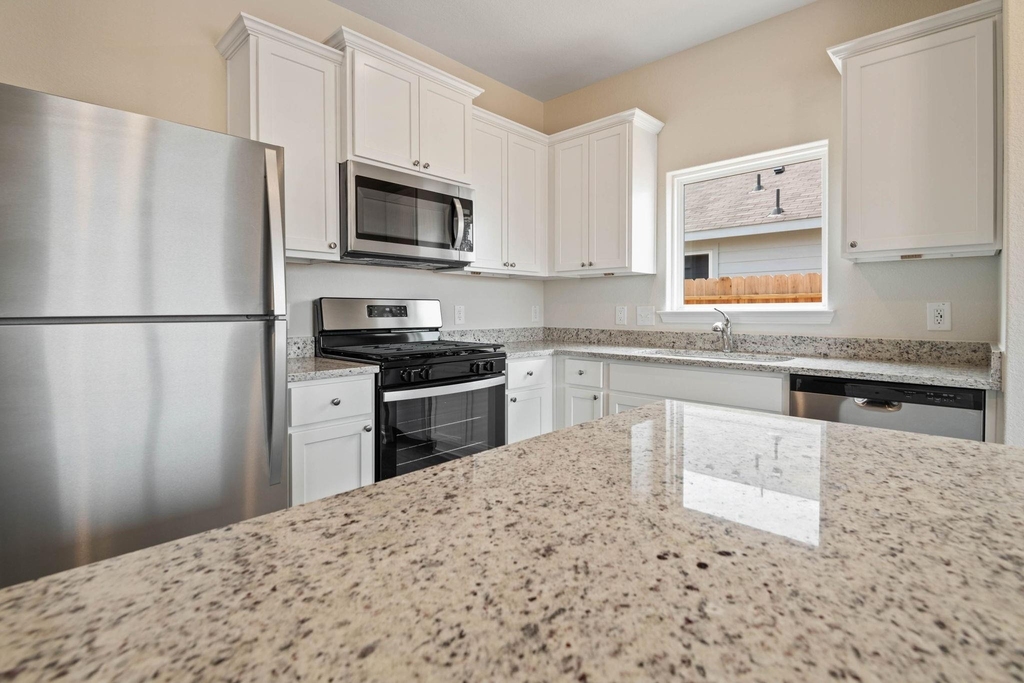 712 Jasmine Ridge Lane - Photo 9