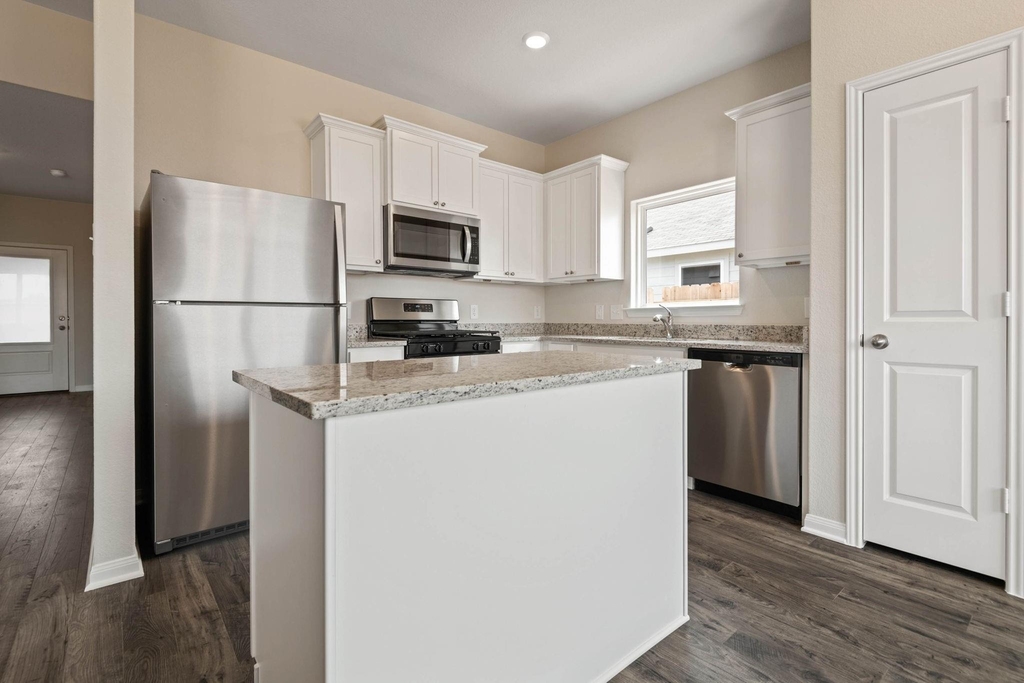 712 Jasmine Ridge Lane - Photo 2