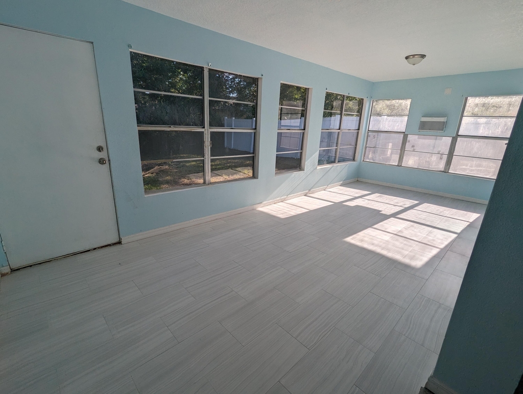 2443 Mercury Drive - Photo 7