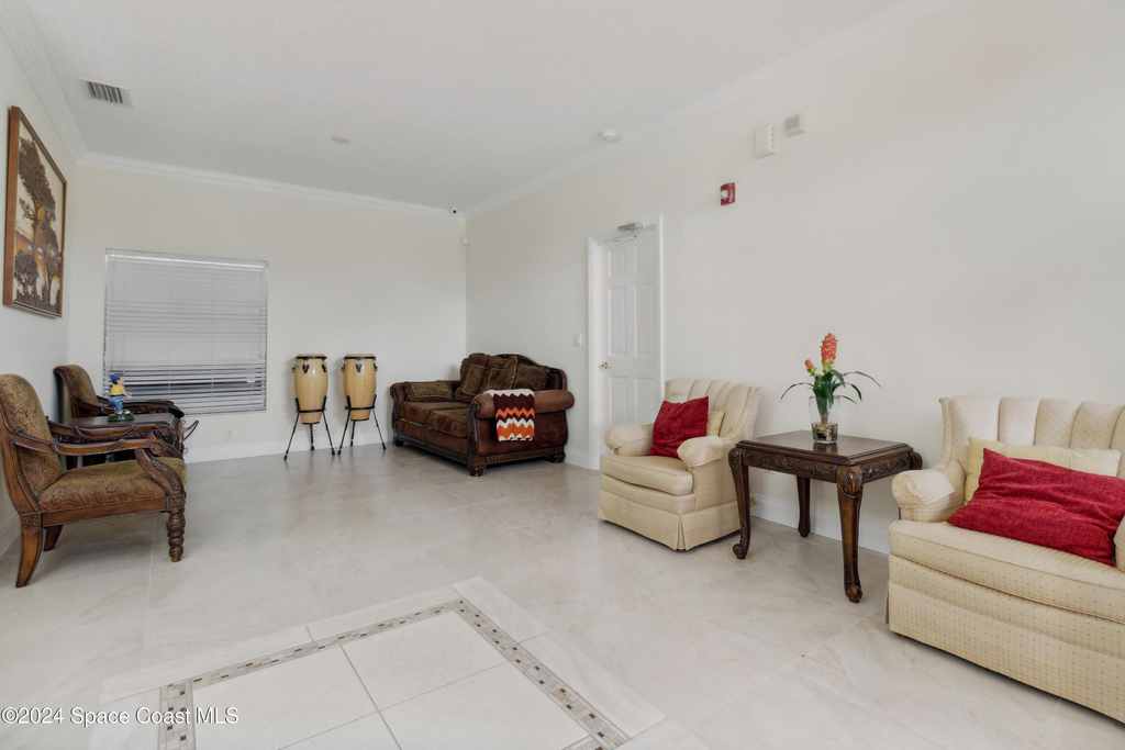 1581 Zaffer Street Nw - Photo 1
