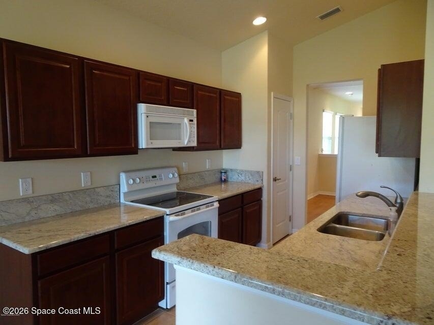 1020 Venetian Drive - Photo 1