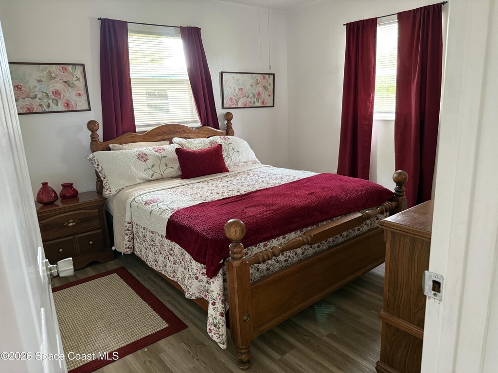 4100 Edward Street - Photo 8