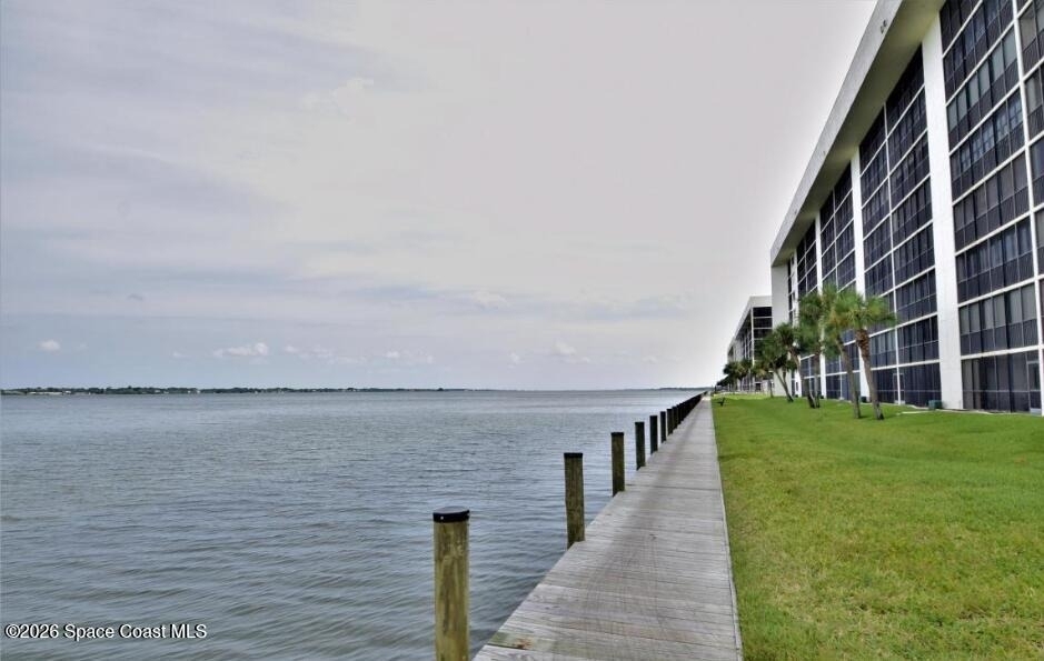 200 S Sykes Creek Parkway - Photo 2