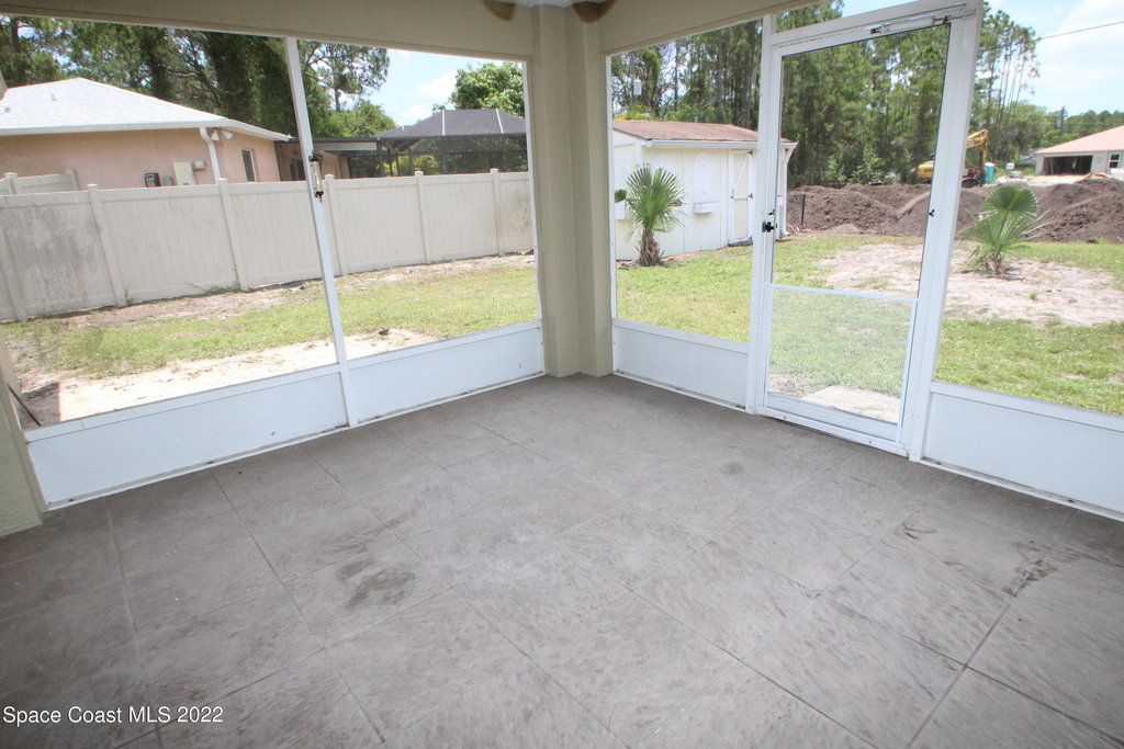 1738 Loquat Court Nw - Photo 25