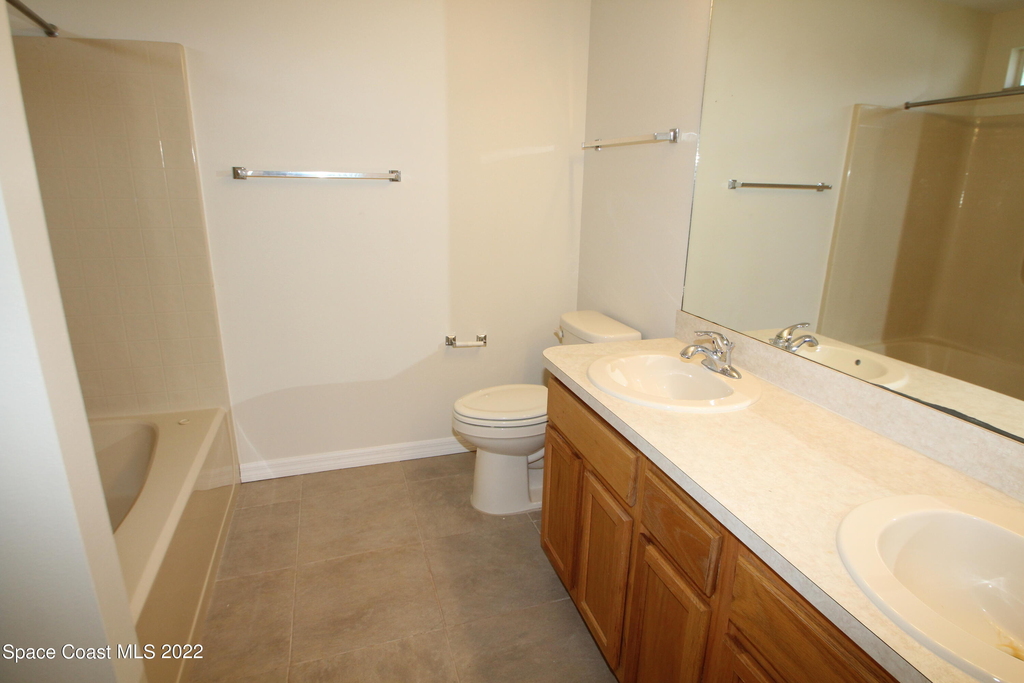 1738 Loquat Court Nw - Photo 17