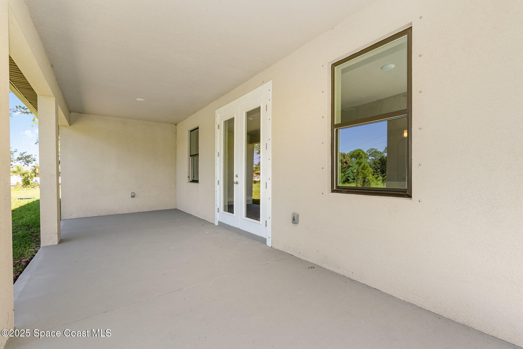 3187 Topsey Avenue Se - Photo 31