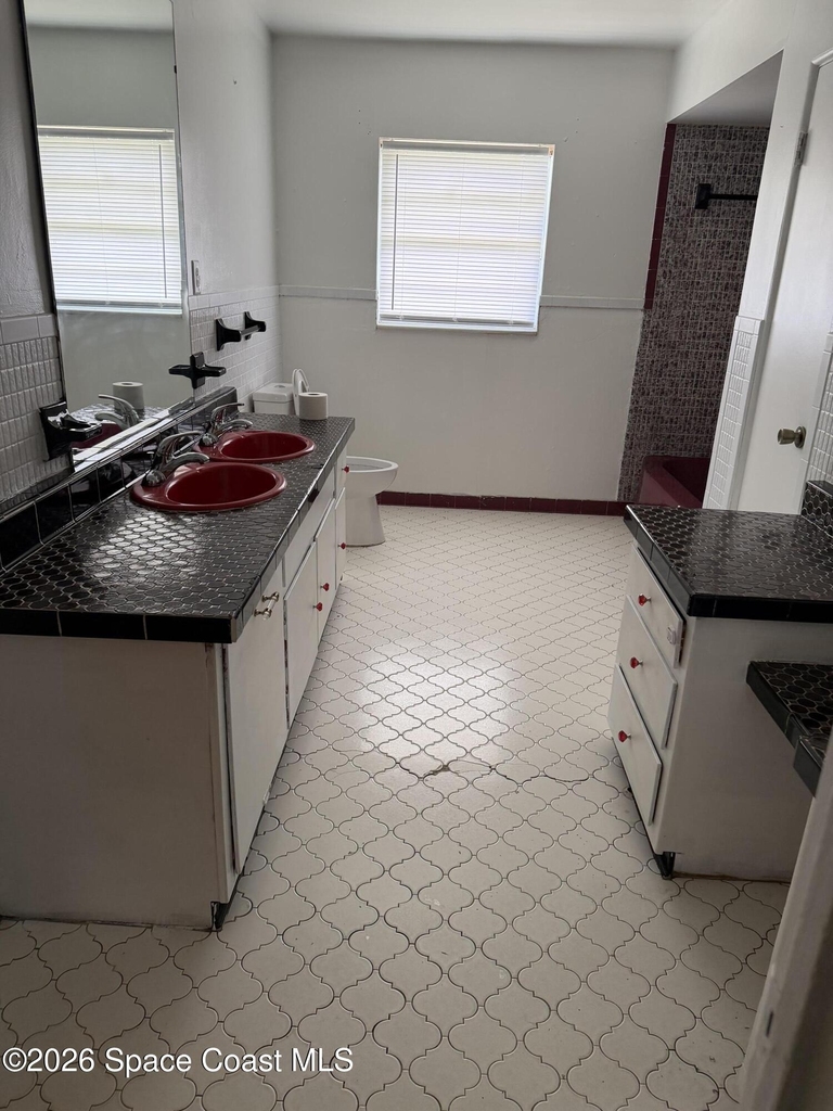 1601 Virginia Drive - Photo 11