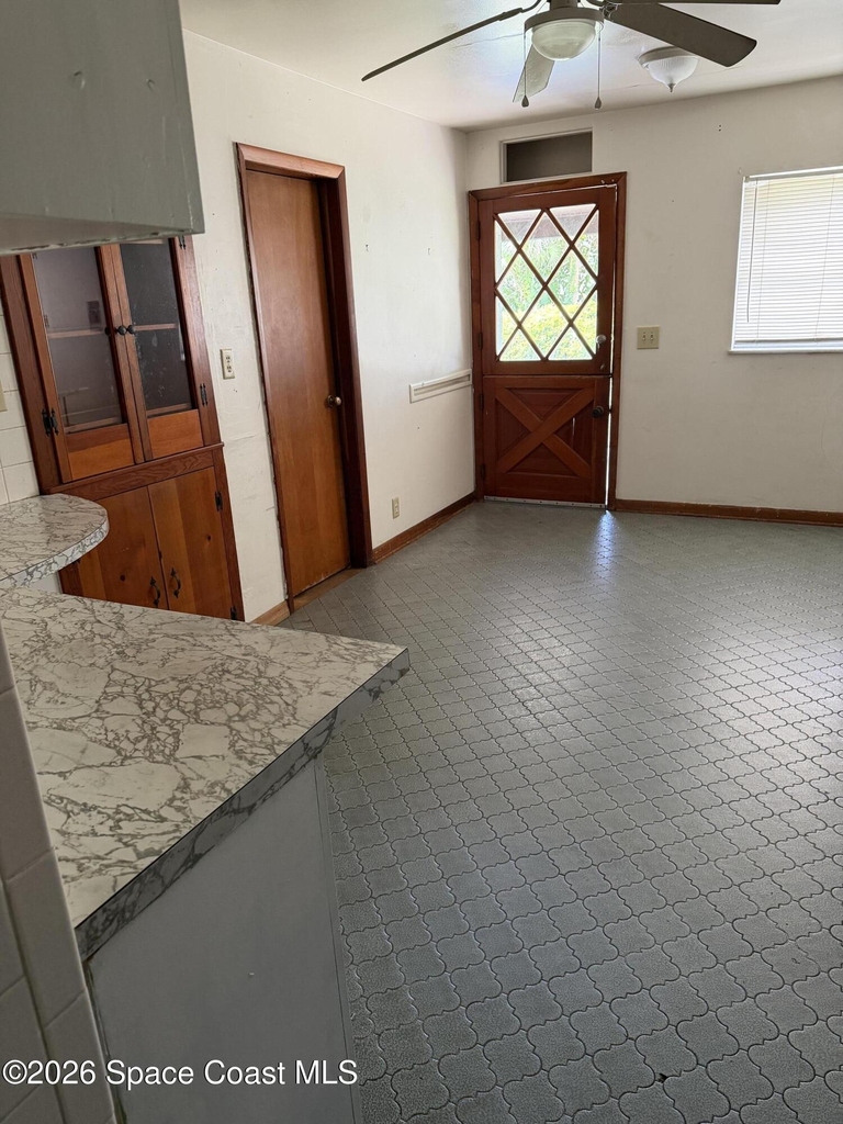 1601 Virginia Drive - Photo 7