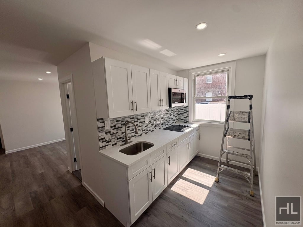 Revere Avenue - Photo 1
