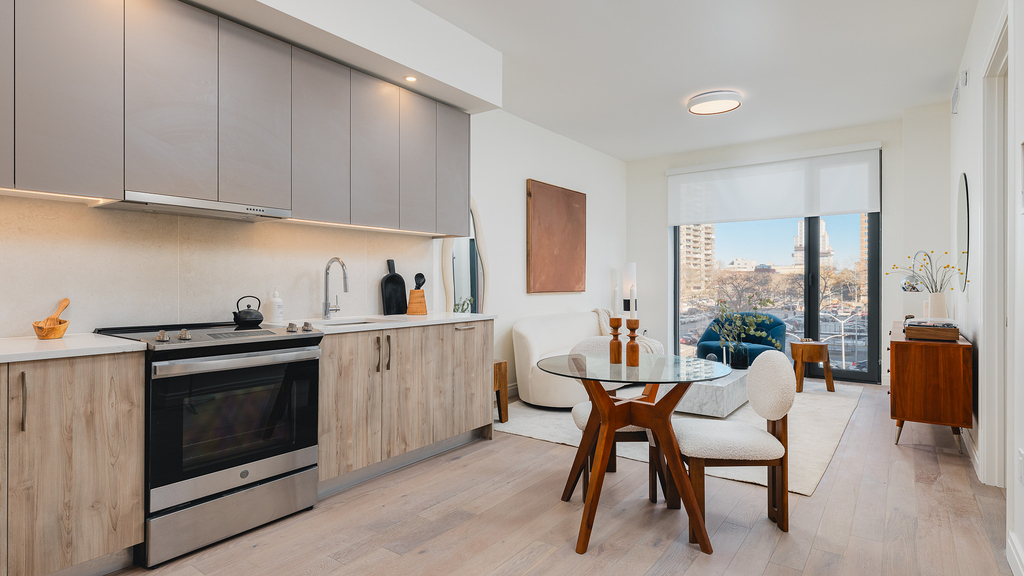 265 Lorimer St - Photo 1