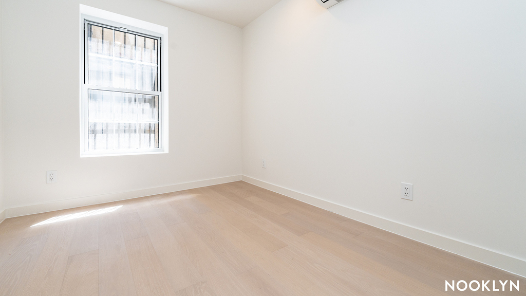 157 Havemeyer St - Photo 13