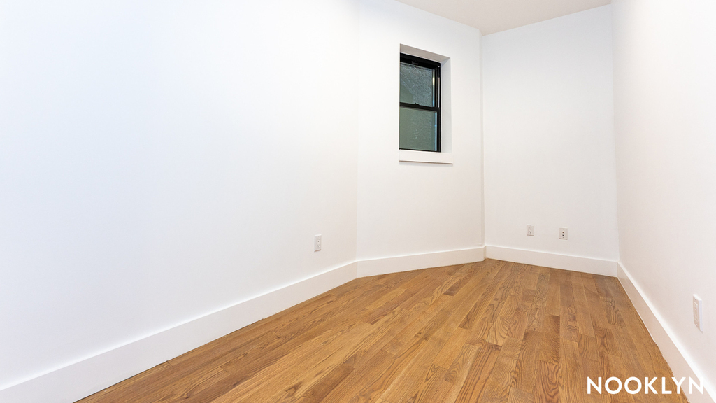 435 DeKalb Ave - Photo 7