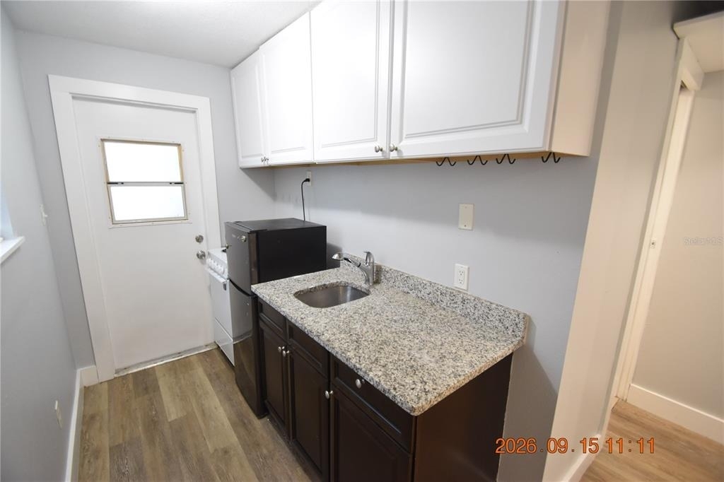 3201 30th Street N - Photo 9