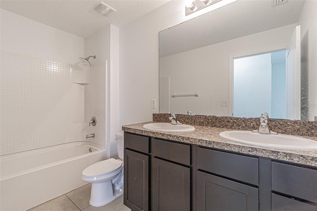 10536 Whispering Hammock Drive - Photo 10