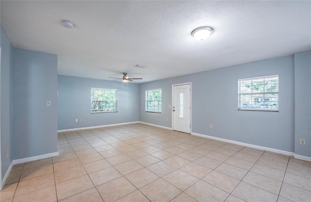 6704 Interbay Boulevard - Photo 7