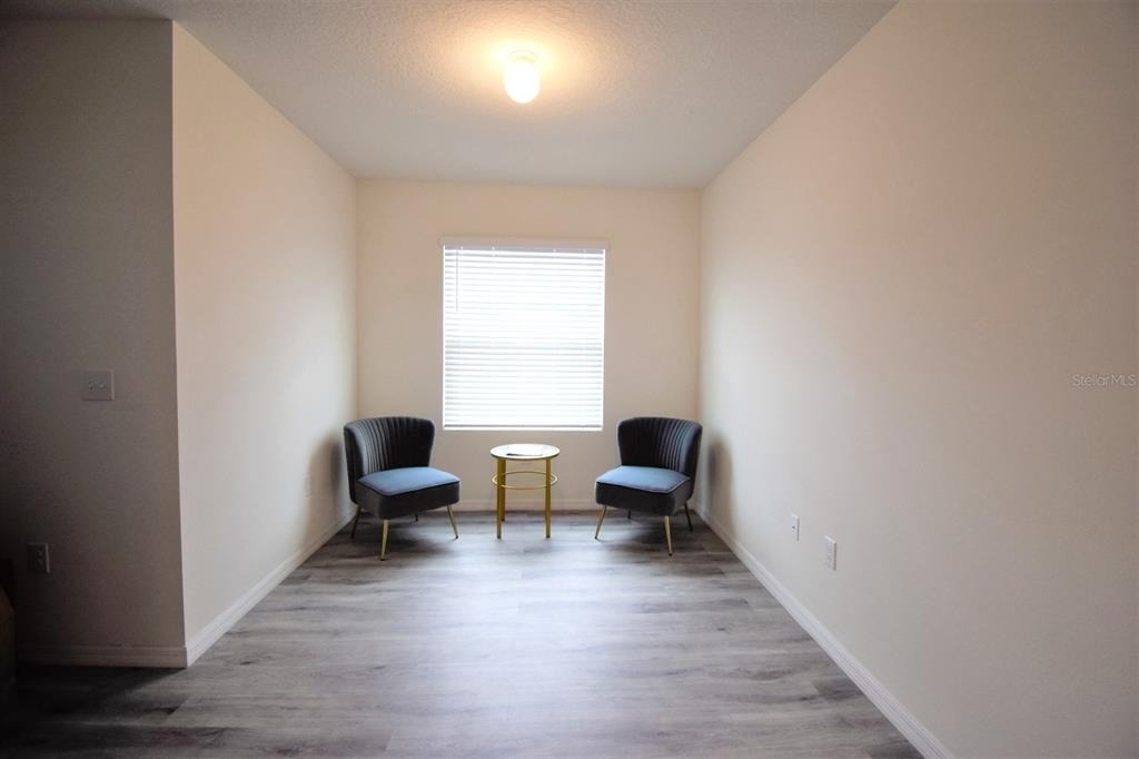 8644 Falling Blue Place - Photo 11