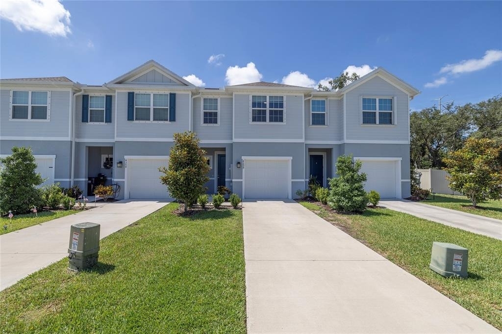 4298 Harbour Palm Drive - Photo 0