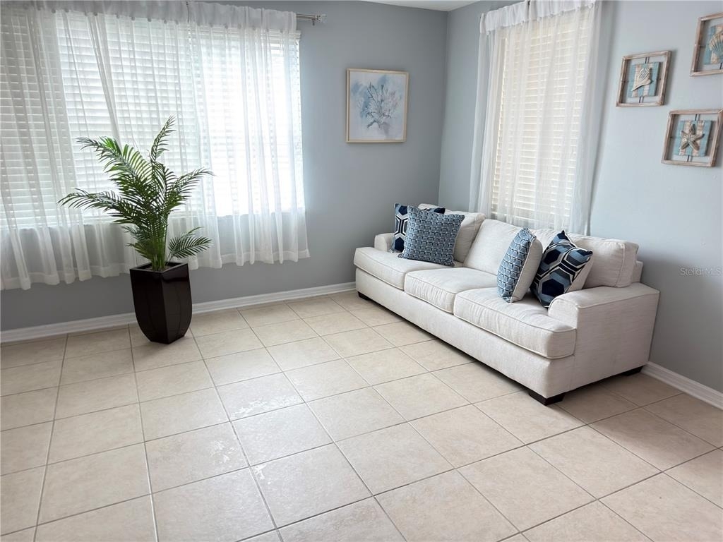 612 Wells Court - Photo 10