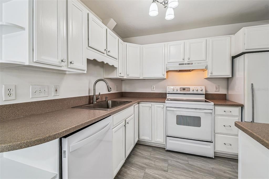 12257 Eldon Drive - Photo 25