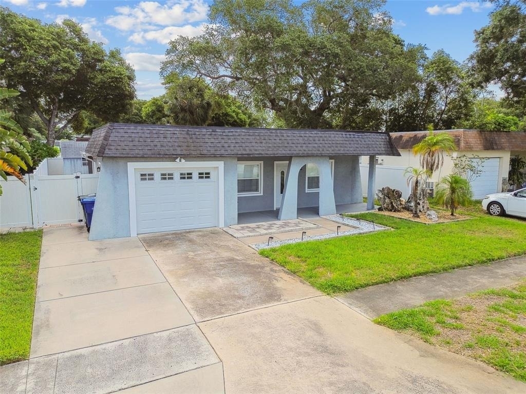 12257 Eldon Drive - Photo 2