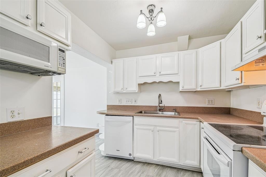 12257 Eldon Drive - Photo 24