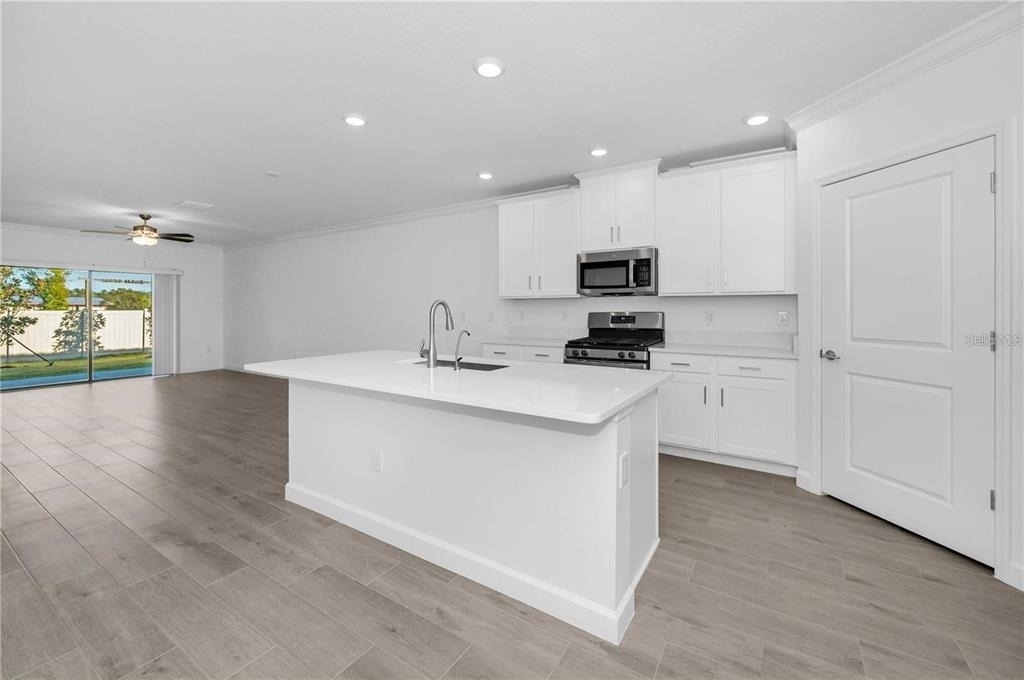 17432 Holly Well Avenue - Photo 12