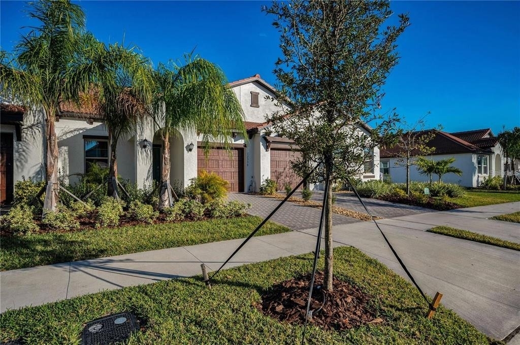 17432 Holly Well Avenue - Photo 3