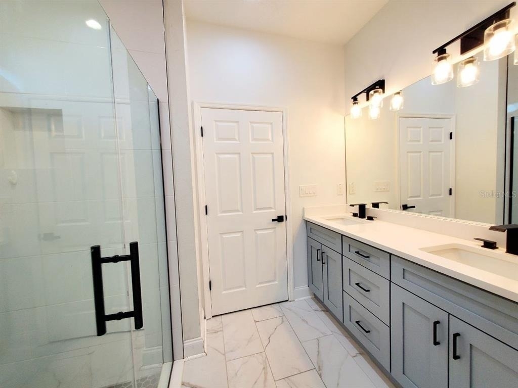 2616 E Cayuga Street - Photo 10