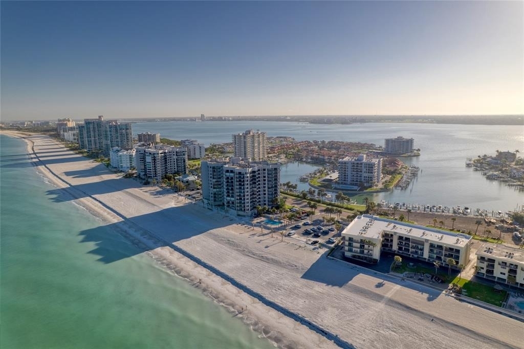 1660 Gulf Boulevard - Photo 16