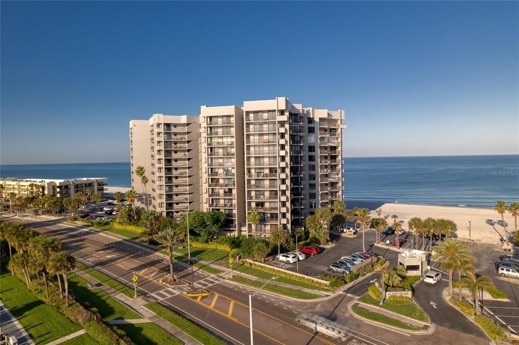 1660 Gulf Boulevard - Photo 11