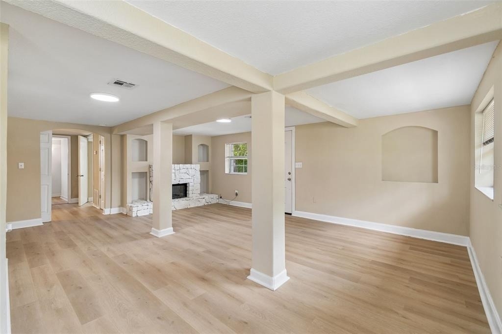11945 Wanda Avenue - Photo 7