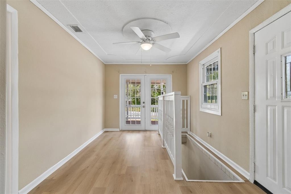 11945 Wanda Avenue - Photo 13