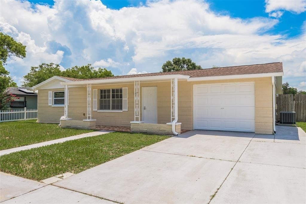5646 Festivo Drive - Photo 2