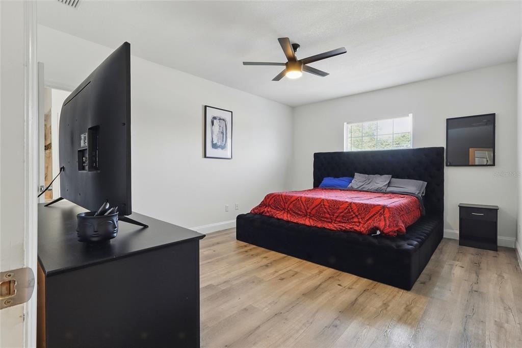 3024 W Douglas St - Photo 10