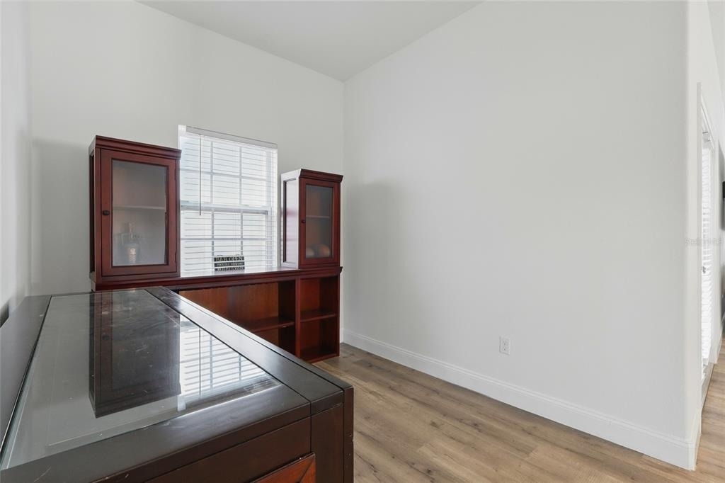 3024 W Douglas St - Photo 4