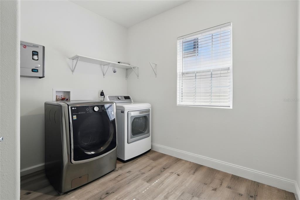 3024 W Douglas St - Photo 13