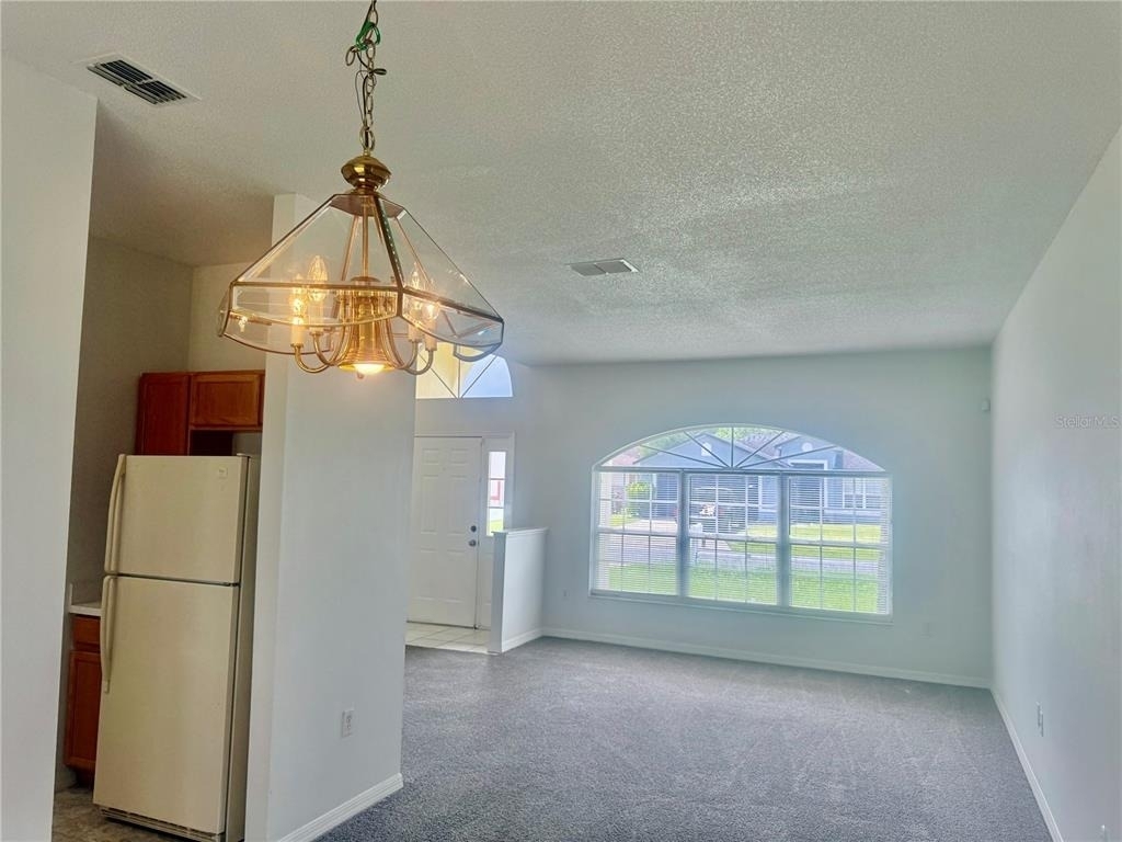 327 Alegriano Court - Photo 8