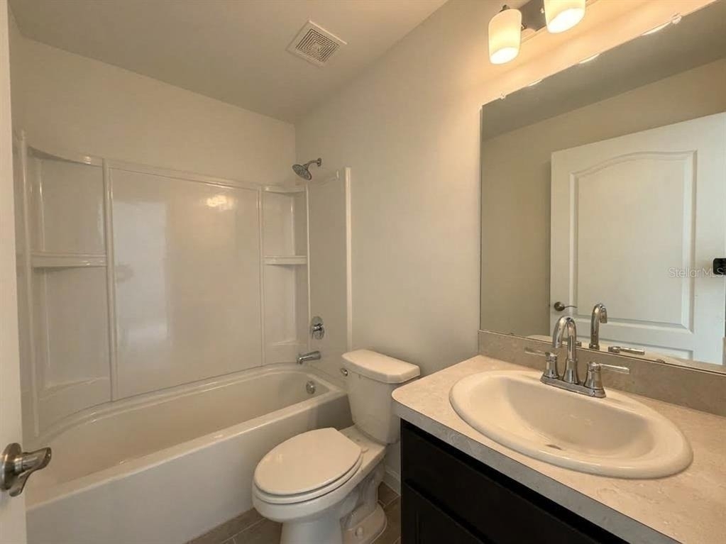 627 W Carey Lane - Photo 9