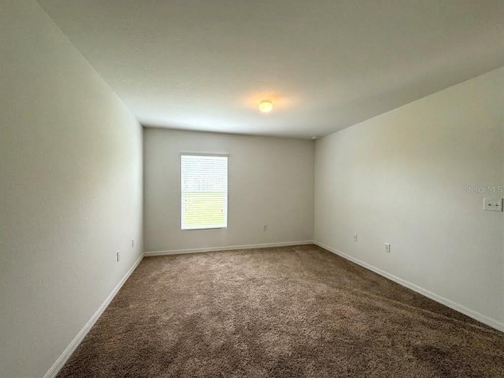 627 W Carey Lane - Photo 10