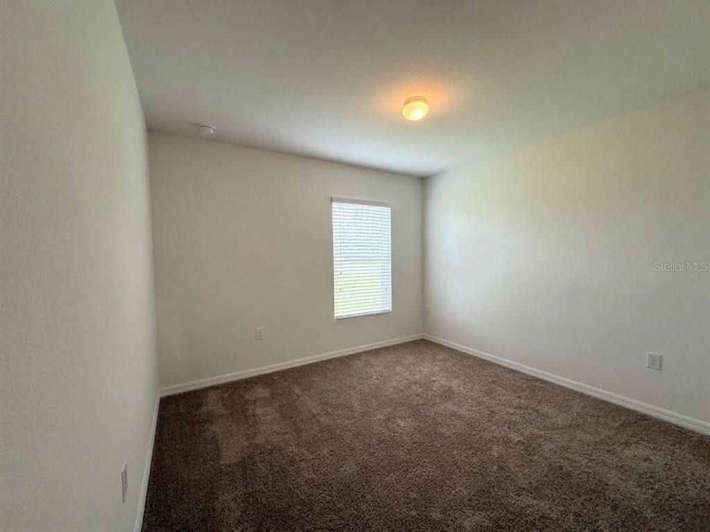 627 W Carey Lane - Photo 12