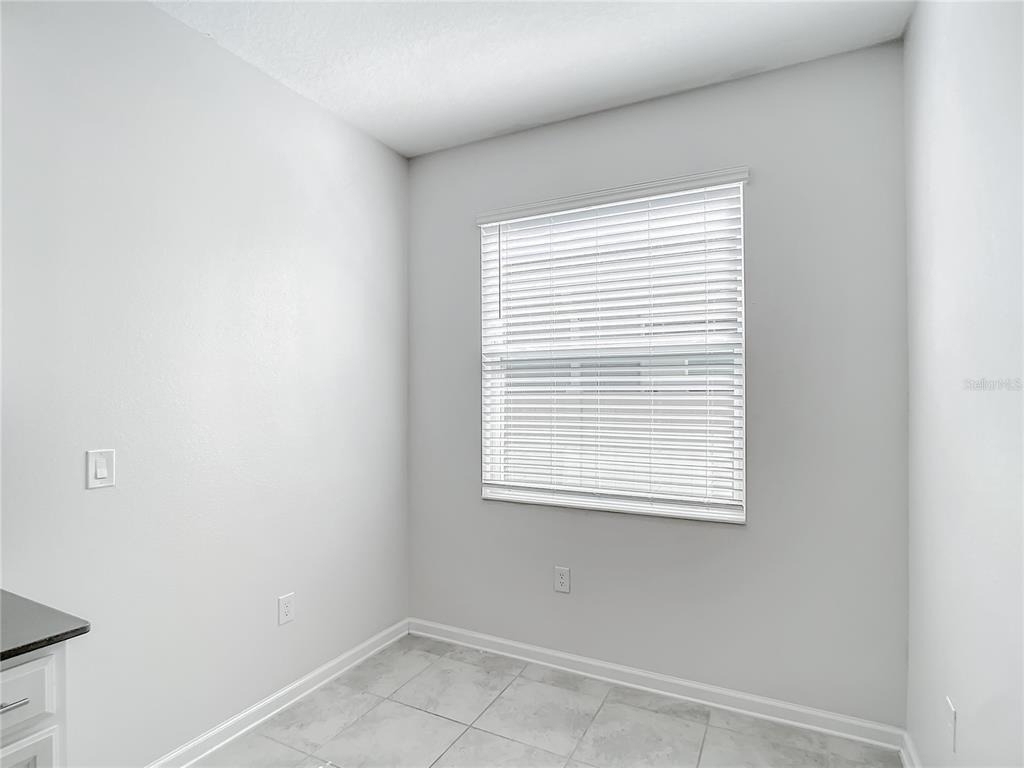 1851 Dumbleton Place - Photo 51