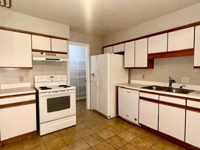 2259 Coach House Boulevard - Photo 1
